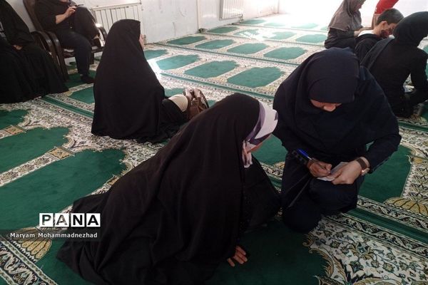 اولین جلسه مجمع انتخابات انجمن اولیاء و مربیان در دبیرستان عصمت