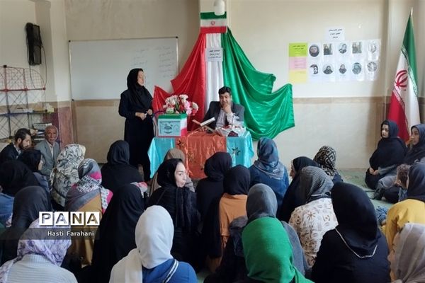 برگزاری جلسه انتخابات انجمن اولیا و مربیان در شهرستان‌ قرچک