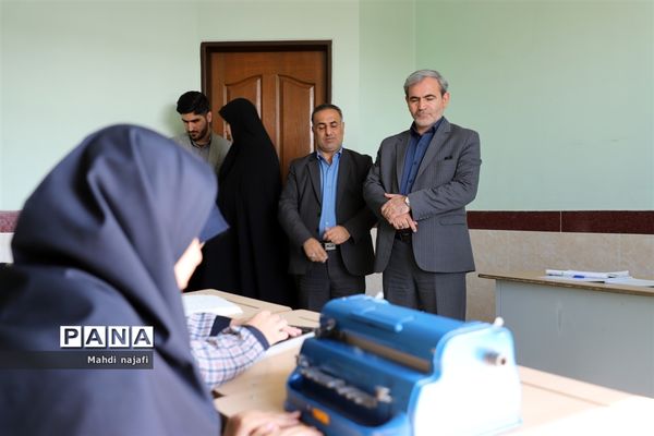 روزجهانی عصای سفید  با دانش‌آموزان روشن دل تبریزی