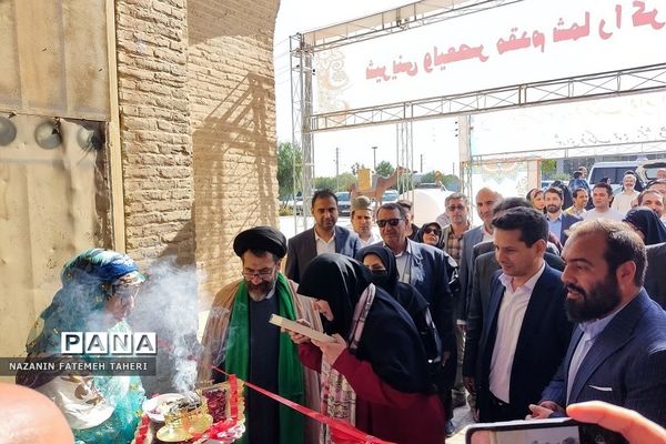 افتتاح جشنواره اقوام ایران زمین در کاروانسرای کنارگرد فشافویه