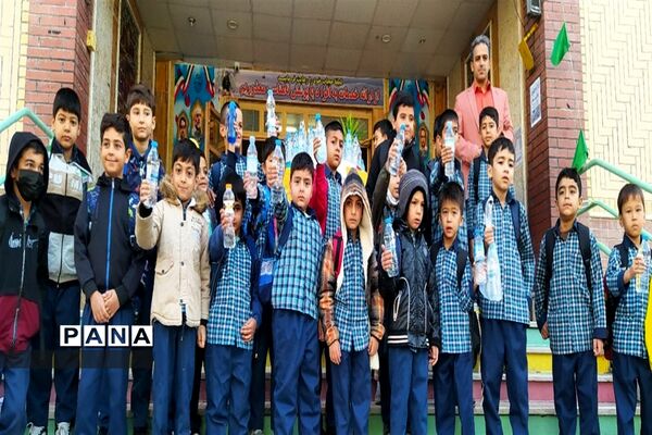 برگزاری پویش طوفان آب و میز مهربانی در مدارس پسرانه شهرستان پیشوا