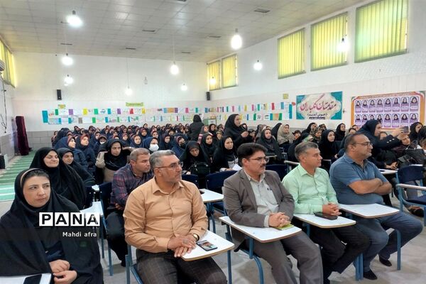 نواخته شدن زنگ هفته پیوند اولیا و مربیان در مدارس شهرستان بهبهان