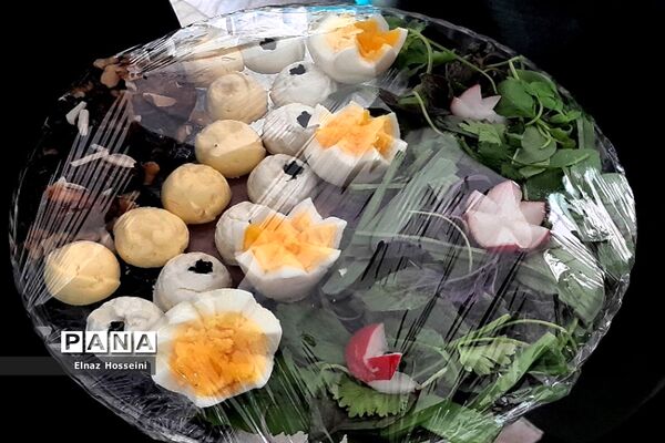جشنواره صبحانه سالم در روز جهانی غذا در دبیرستان پژمان بختیاری