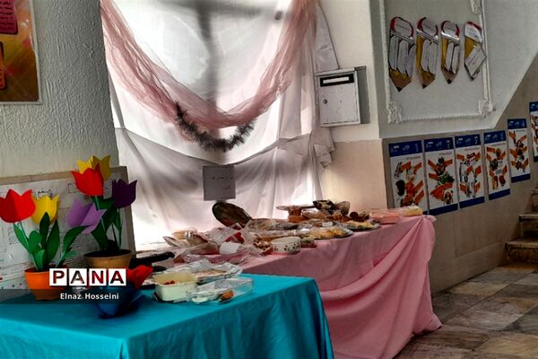 جشنواره صبحانه سالم در روز جهانی غذا در دبیرستان پژمان بختیاری