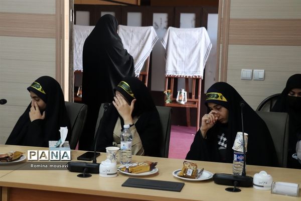 «روایت مهر» مروری بر زندگی دانش‌آموزان شهیده آذربایجان شرقی