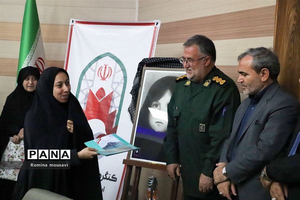 «روایت مهر» مروری بر زندگی دانش‌آموزان شهیده آذربایجان شرقی