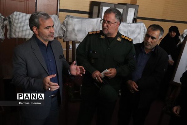 «روایت مهر» مروری بر زندگی دانش‌آموزان شهیده آذربایجان شرقی