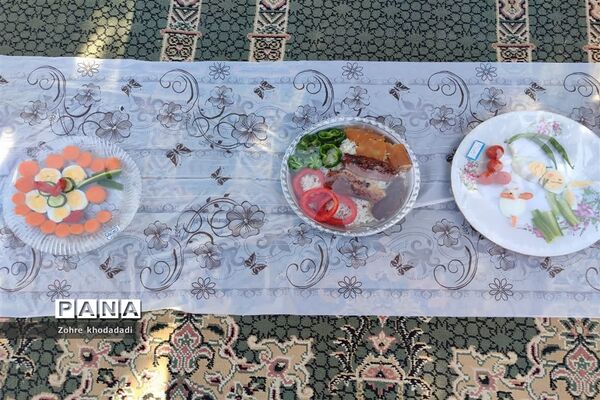 روزجهانی غذا در دبستان ابن مظاهر خاتم
