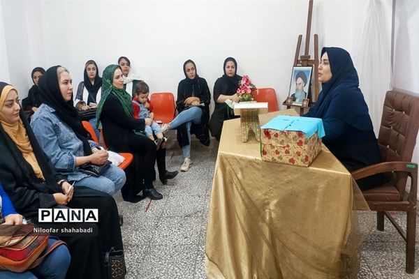 برگزاری انتخابات اولیا و مربیان در مدرسه غیردولتی مریم ملارد