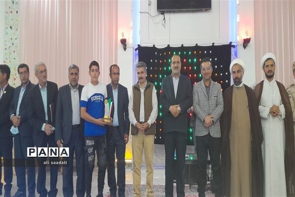 آیین تجلیل از نخبگان و افتخار آفرینان کنکور سراسری ۱۴۰۲ هزار مسجد-شهرستان کلات