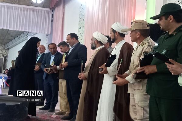 آیین تجلیل از نخبگان و افتخار آفرینان کنکور سراسری ۱۴۰۲ هزار مسجد-شهرستان کلات