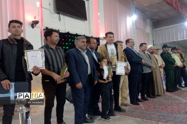 آیین تجلیل از نخبگان و افتخار آفرینان کنکور سراسری ۱۴۰۲ هزار مسجد-شهرستان کلات