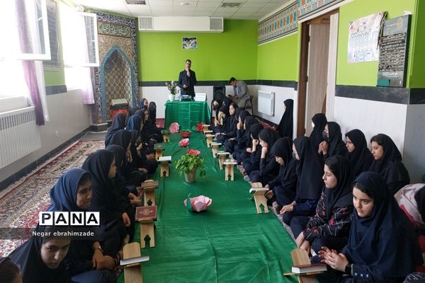 برگزاری محفل انس با قرآن به یاد شهدای نوجوان غزه در جاجرم