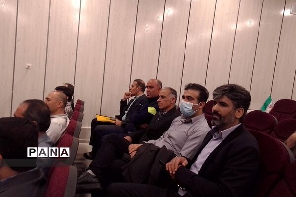 برگزاری کارگاه سواد رسانه و جنگ شناختی در آموزش و پرورش رودهن