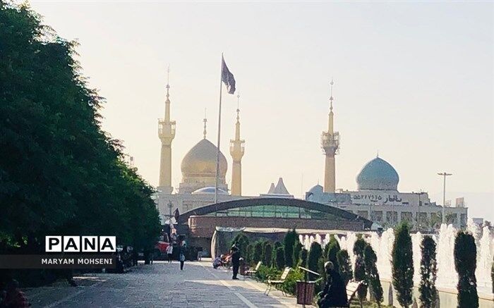 تجدید میثاق مسئولان انجمن اولیا و مربیان با آرمان‌های امام راحل