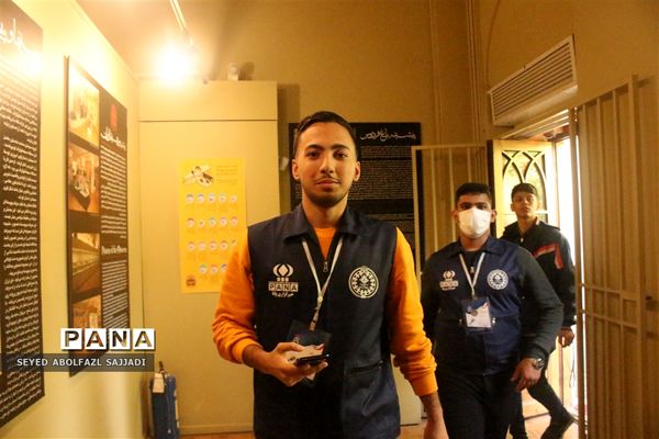 بازدید دانش‌آموز خبرنگاران پسر پانا از موزه سینما