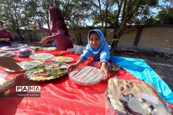 تشویق دانش‌آموزان به فرهنگ صبحانه سلامت