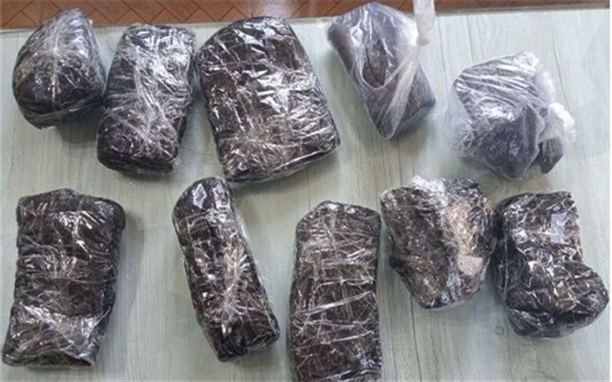 کشف 65 کیلو تریاک از اتوبوس در نهبندان