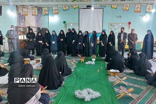 مراسم ولادت حضرت‌ عبدالعظیم حسنی(ع) در دبیرستان حجاب ناحیه‌یک شهرری