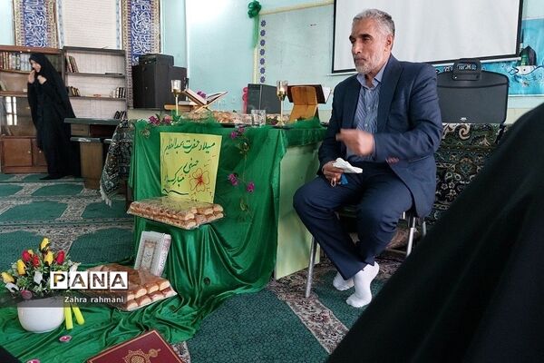 مراسم ولادت حضرت‌ عبدالعظیم حسنی(ع) در دبیرستان حجاب ناحیه‌یک شهرری