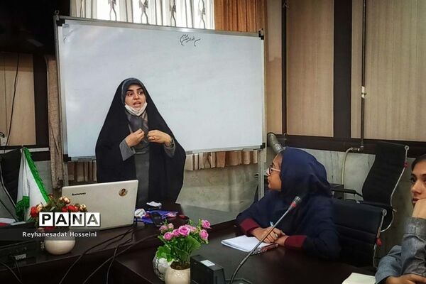 کارگاه آموزشی خبرنگاری ویژه دانش‌آموز خبرنگاران پانای ناحیه۳