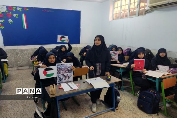 محکومیت جنایات اسرائیل توسط دانش‌آموزان مدرسه دخترانه صدرا دزفول