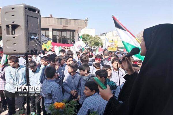 قلب دانش‌آموزان ایرانی برای کودکان مظلوم غزه می‌تپد