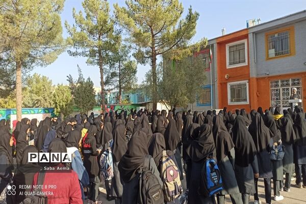 گرامیداشت هفته سلامت روان در دبیرستان شاهد مطهره شهرستان کاشمر