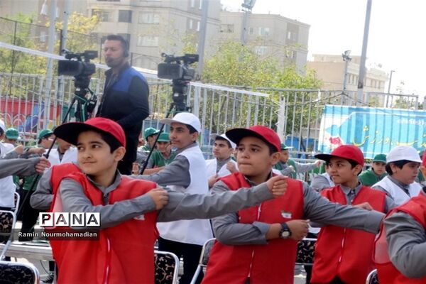 آیین آغاز مسابقات ورزشی دانش‌آموزان سراسر کشور به میزبانی آموزش و پرورش منطقه9 شهر تهران