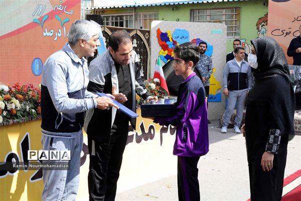 آیین آغاز مسابقات ورزشی دانش‌آموزان سراسر کشور به میزبانی آموزش و پرورش منطقه9 شهر تهران