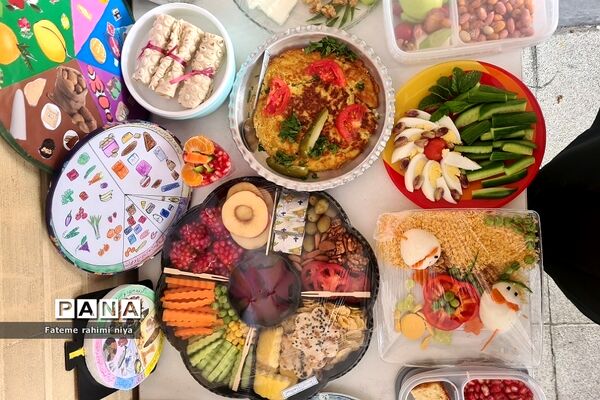 جشنواره غذا در مدارس رودهن