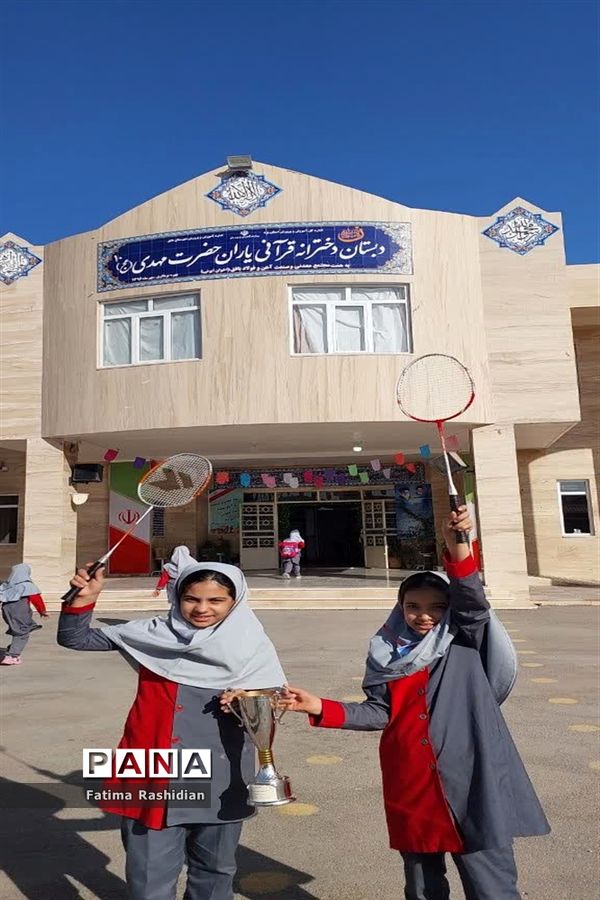 المپیاد ورزشی دورن مدرسه‌ای دانش‌آموزان بافق