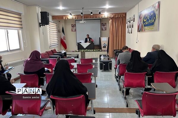 کارگاه توانمندسازی مدیران مدارس پیرامون حقوق ورزشی و درس تربیت‌بدنی  در رودهن