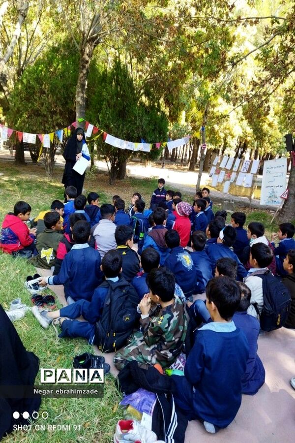 اردوی دبستان نواب صفوی جاجرم به‌مناسبت هفته سلامت و روان