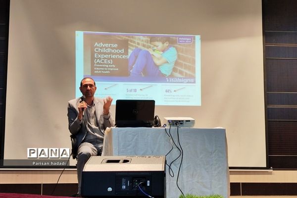 جلسه توانمند‌سازی ویژه مدیران شهرستان شهریار در کانون شهید ‌کافی شهریار