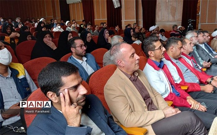 برگزاری جلسه جهاد تبیین برای مدیران و معاونان شهرستان قرچک/فیلم