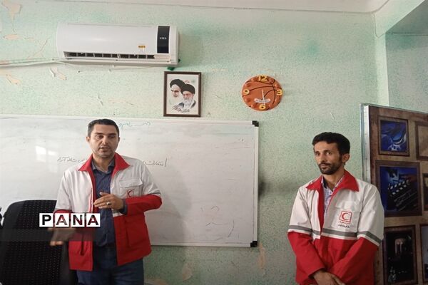 اولین دوره انتخابات کانون شورای اجرایی هلال احمر جوانان در محمودآباد