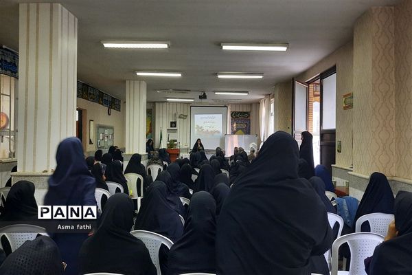 انتخابات انجمن اولیا در دبیرستان نمونه دولتی علامه طباطبایی ناحیه ۲