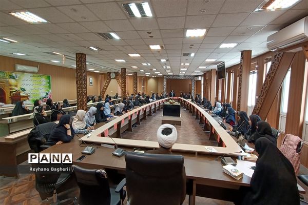 برگزاری جلسه رابطان مدارس ناحیه2 در کانون فارابی