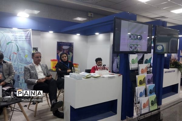 حضور جمعیت مبارزه با استعمال دخانیات ایران در نمایشگاه دستاوردهای حوزه بهداشت
