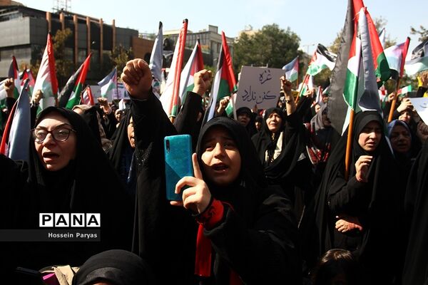 اجتماع بزرگ مادران و کودکان در حمایت از مردم فلسطین