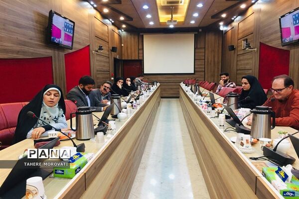 نشست هم‌اندیشی کارشناسان مشاوره آموزش و پرورش شهرستان‌های استان تهران