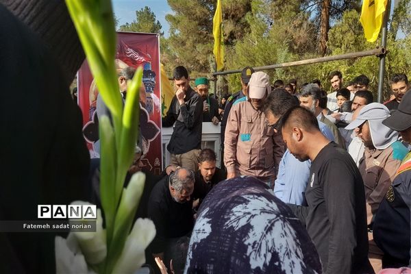 مراسم تشییع پیکر پاک شهید مدافع حرم