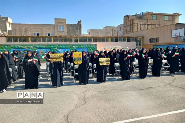 افتتاحیه دومین دوره المپیادورزشی درون‌مدرسه‌ای در اسلامشهر