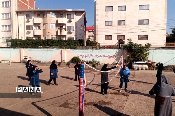 المپیاد ورزشی درون مدرسه‌ای در قائم‌شهر