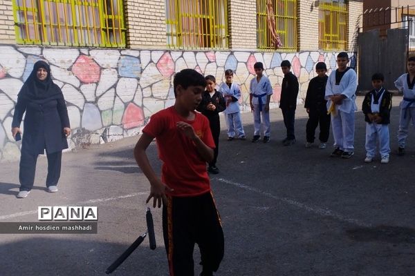 المپیاد ورزش‌های رزمی در دبستان دانش رودهن