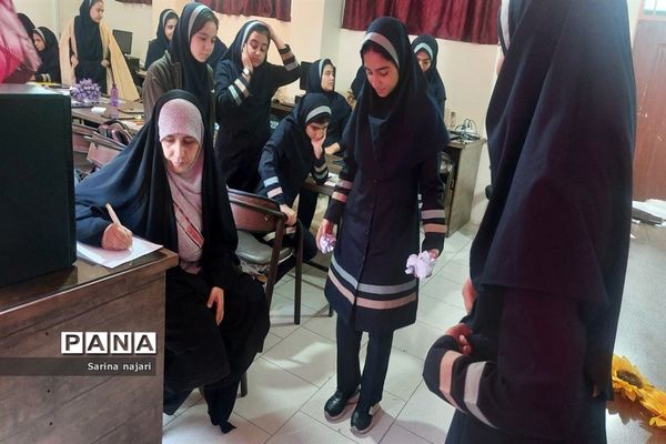 برگزاری کارگاه سوادمالی در مدرسه زهره‌وند شهرستان‌ قرچک