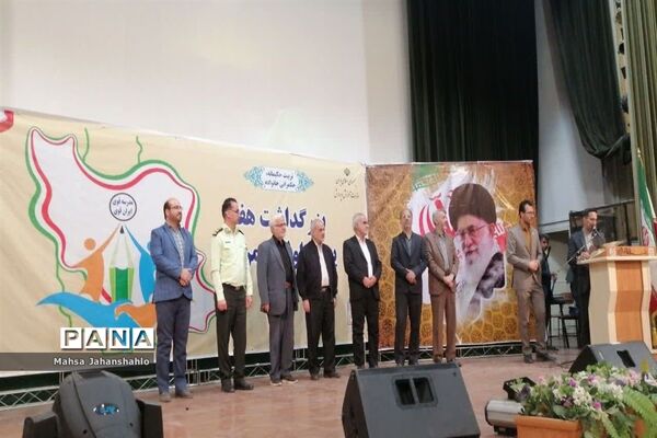 بزرگداشت هفته پیوند اولیا و مربیان در استان مرکزی