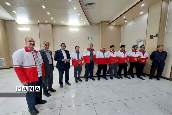 همایش آیین تجلیل از خادمین اربعین حسینی(ع) ۱۴۰۲ جمعیت هلال احمر استان اصفهان