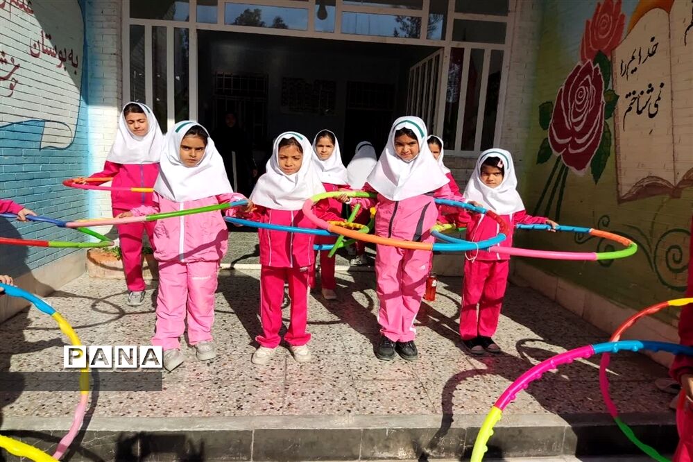 گرامیداشت هفته تربیت‌بدنی در دبستان ارشاد خاتم/فیلم